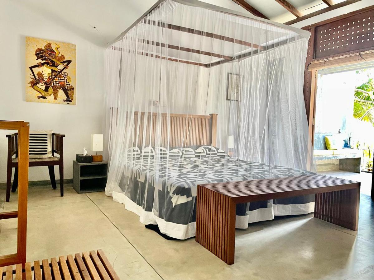 Isana Beach House Tangalle Exterior photo