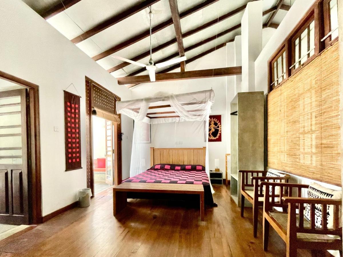 Isana Beach House Tangalle Exterior photo