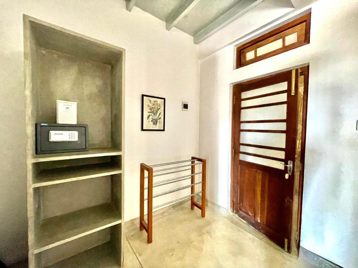 Isana Beach House Tangalle Exterior photo