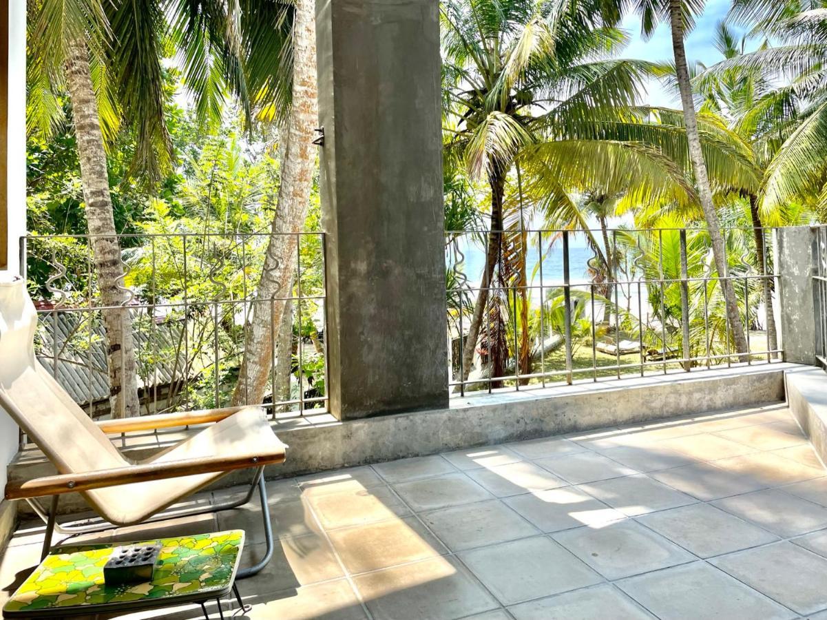 Isana Beach House Tangalle Exterior photo