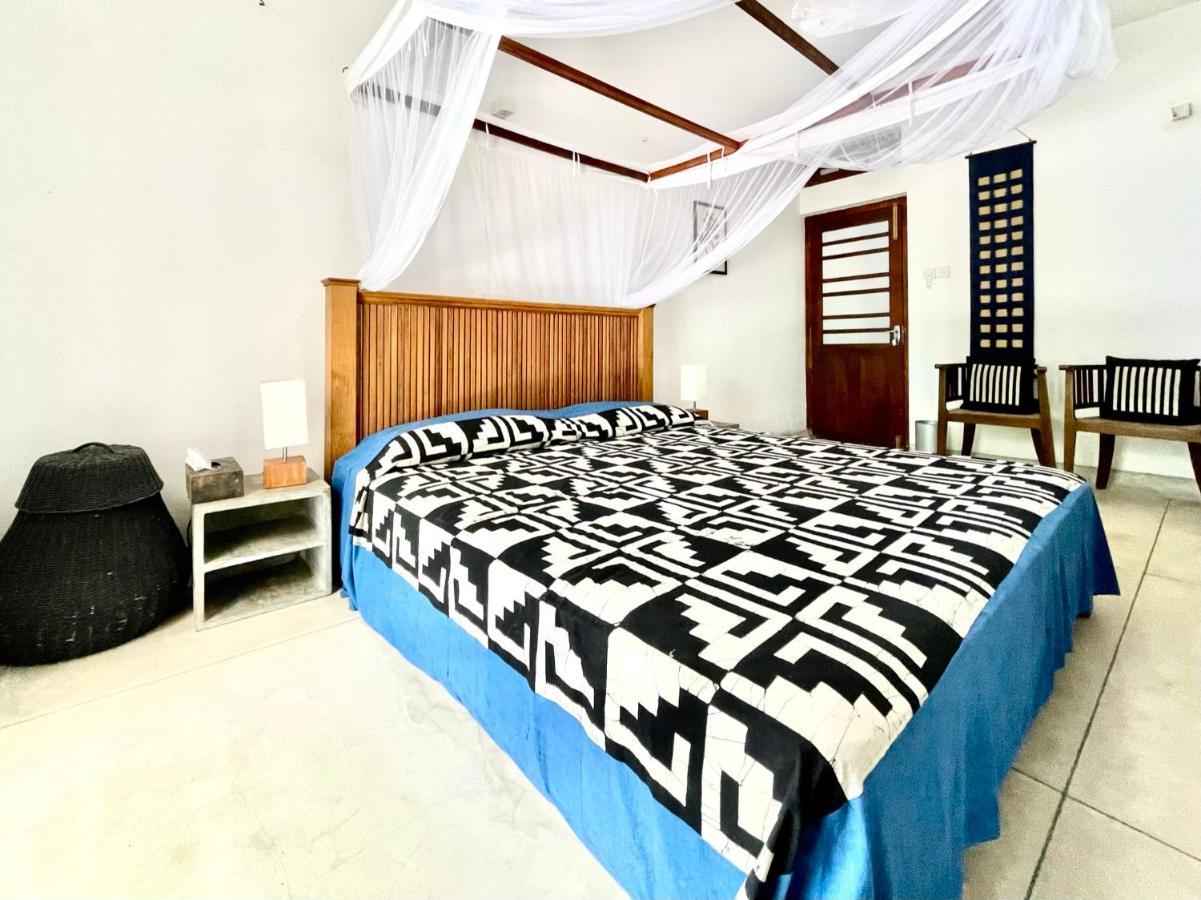 Isana Beach House Tangalle Exterior photo