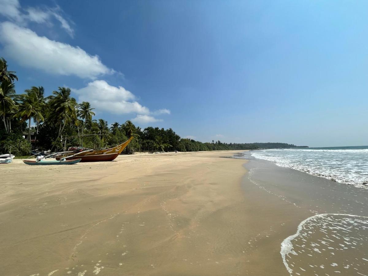 Isana Beach House Tangalle Exterior photo