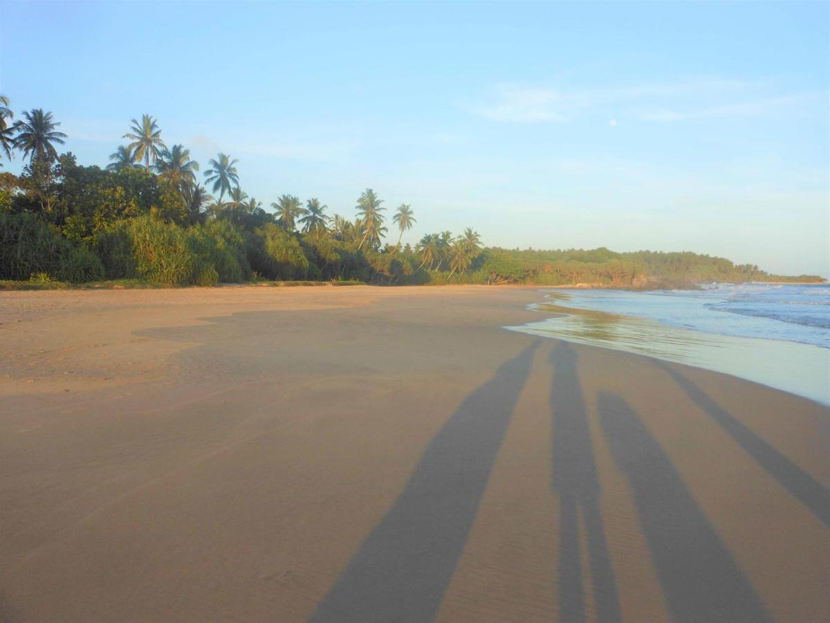 Isana Beach House Tangalle Exterior photo